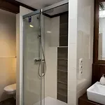 Kapitel Am Apartamento *